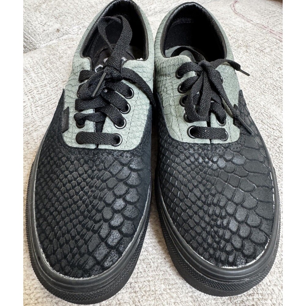 NWOB VANS Harry Potter Slytherin Shoes Unisex Limited Edition M7.5 W9